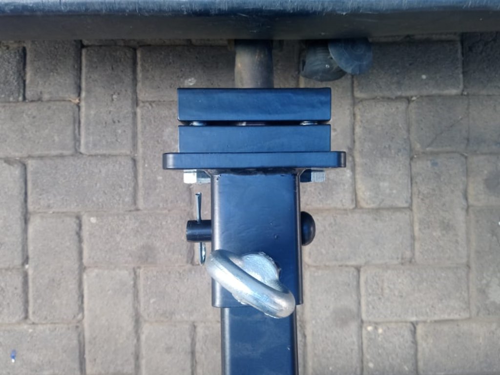 XRAMP BRACKET FOR TOWING